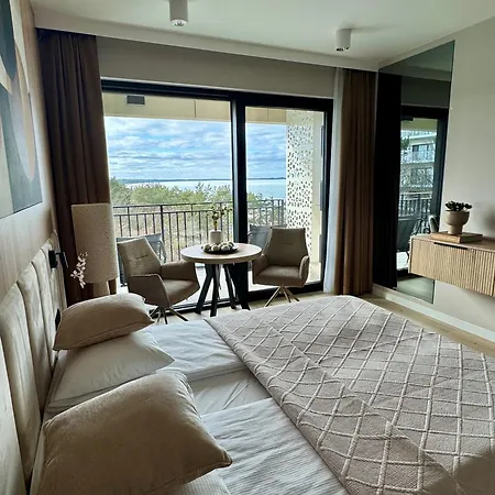 Baltic Infinity 332 - & Pool Access Apartman Międzyzdroje
