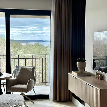 Baltic Infinity 332 - & Pool Access