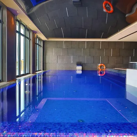 Baltic Infinity 332 - & Pool Access